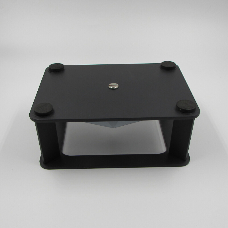 Proiettore olografico 3D piram - Phone Accessories Images recensione e prezzo